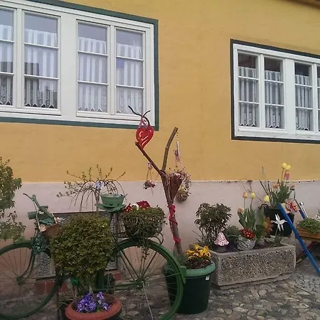 Unter Dem Schloss *